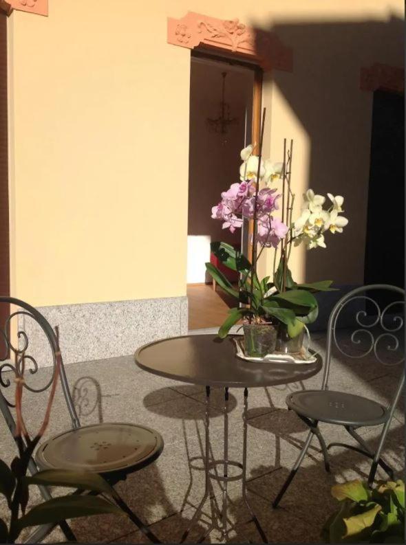 B&B Panemiele Sondrio Esterno foto