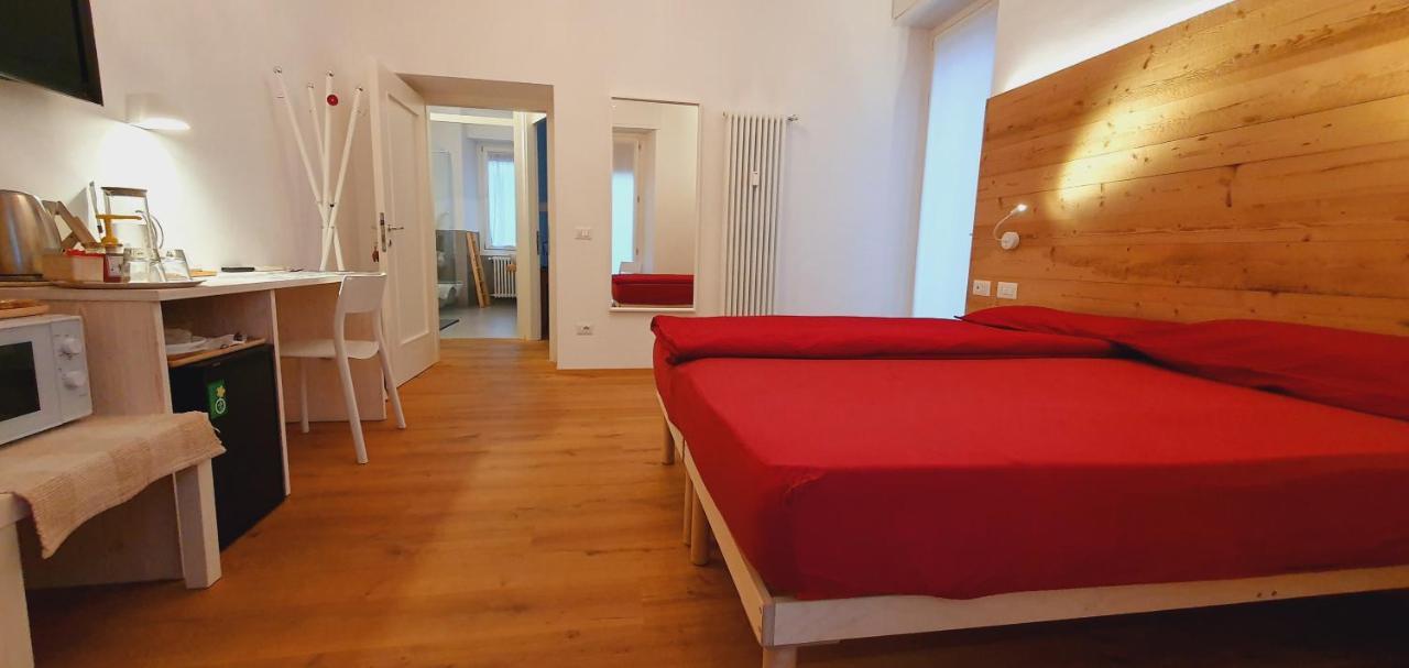B&B Panemiele Sondrio Esterno foto